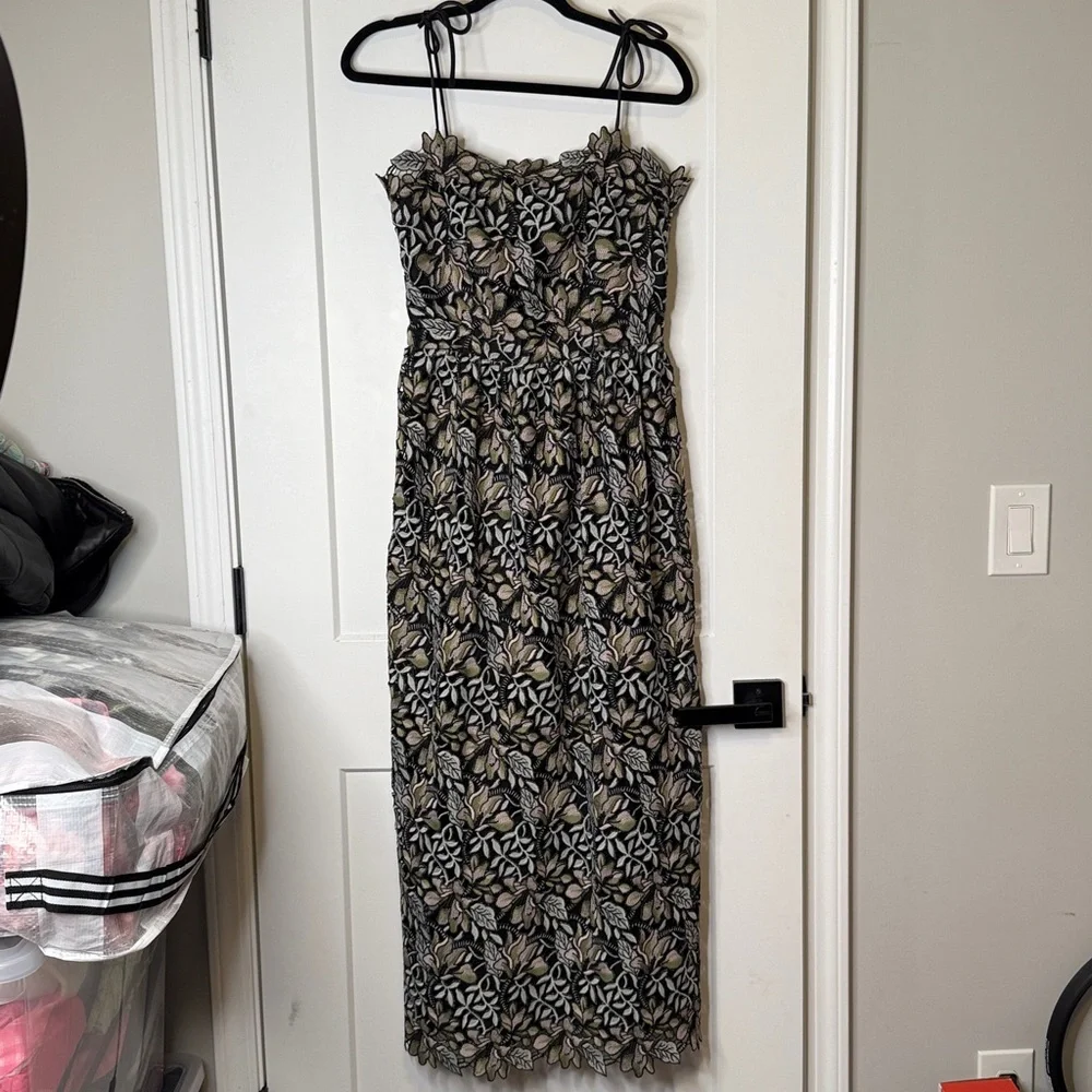 Garden Lace Dress by ML Monique Lhuillier -‎ Size 4